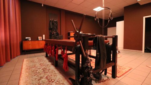 Leder- und Bondage Zimmer - Photo Nr. 4
